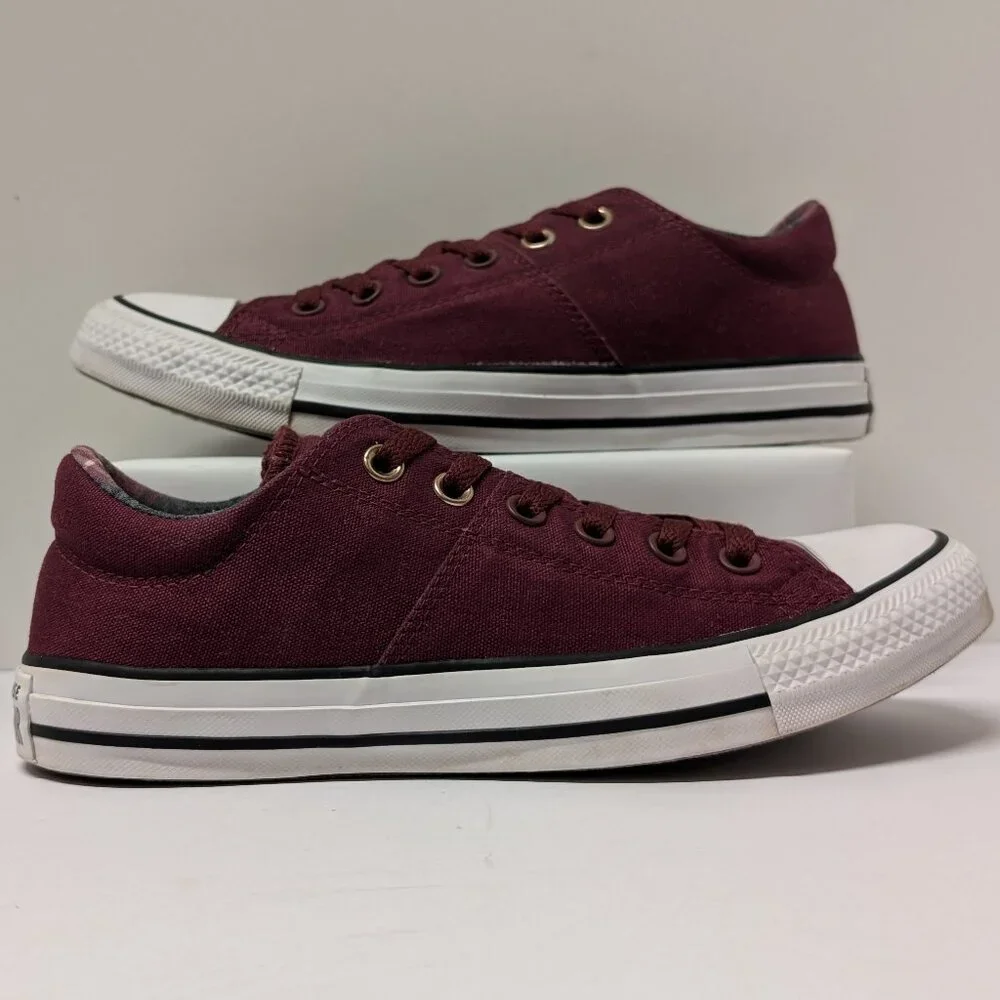Converse 561739F Women's Madison Ox Low Top Sneaker in Dark Burgundy - Picture 10 of 16